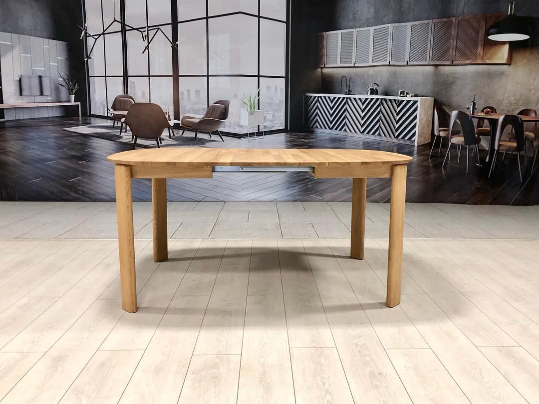 Table de salle à manger ronde à rallonge en chêne massif Victoria | VESKOR