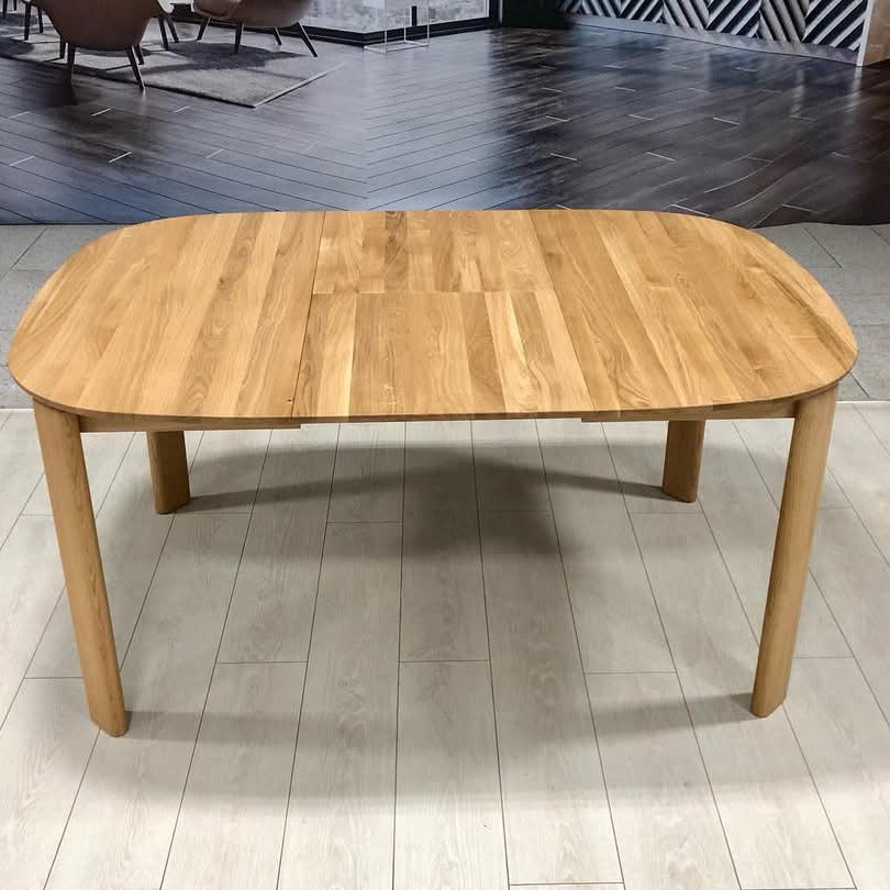 Table de salle à manger ronde à rallonge en chêne massif Victoria | VESKOR