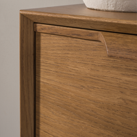 Vitrine en chêne LEO 16 | LoftStory