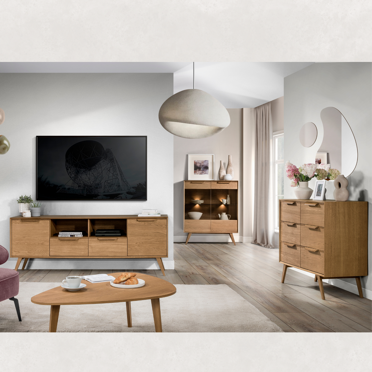 Vitrine en chêne LEO 16 | LoftStory
