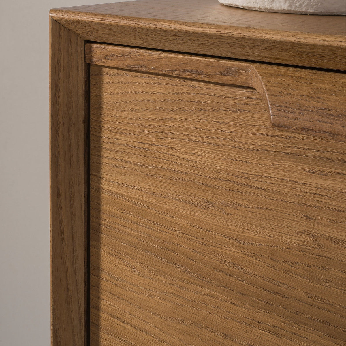 Commode en chêne rustique LEO 12 | LoftStory