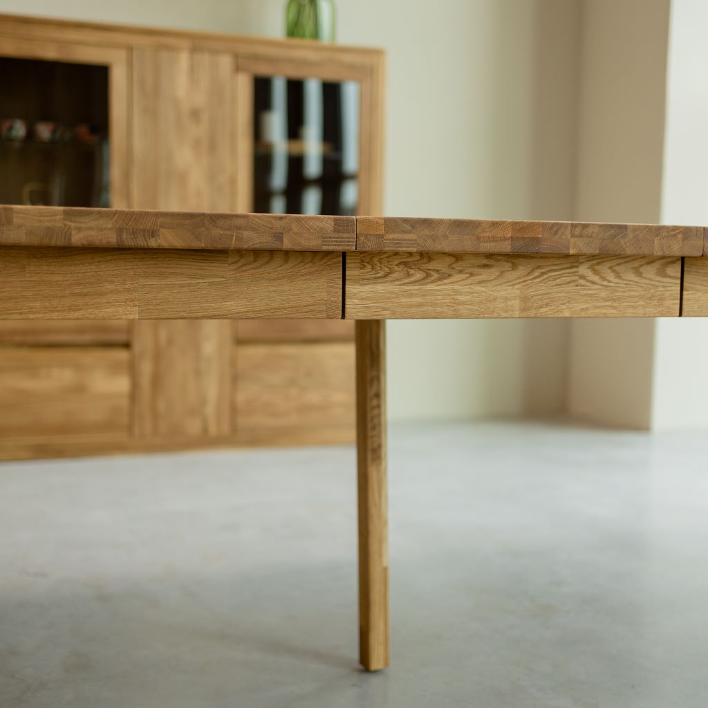Table de salle à manger rectangulaire extensible en chêne BALDER jusqu'à 5 m | VESKOR