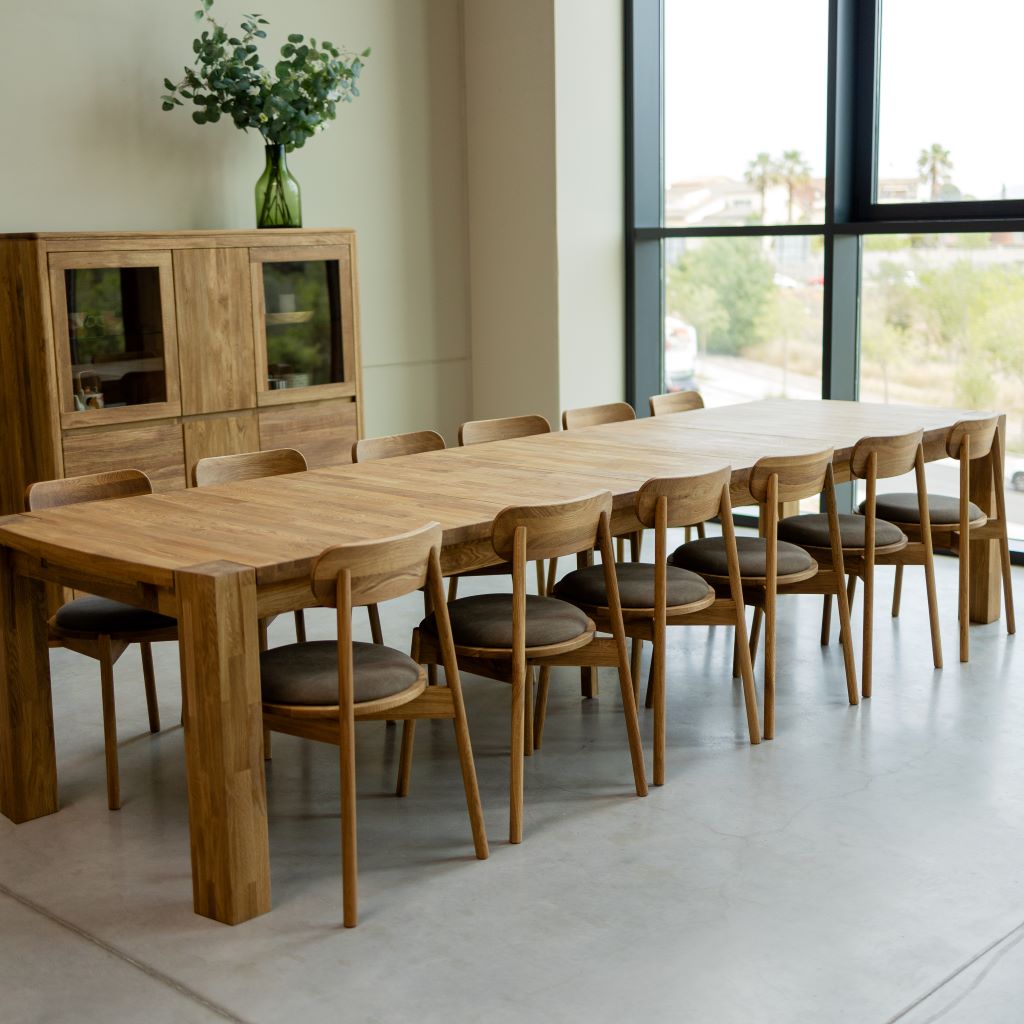 Table de salle à manger rectangulaire extensible en chêne BALDER jusqu'à 5 m | VESKOR