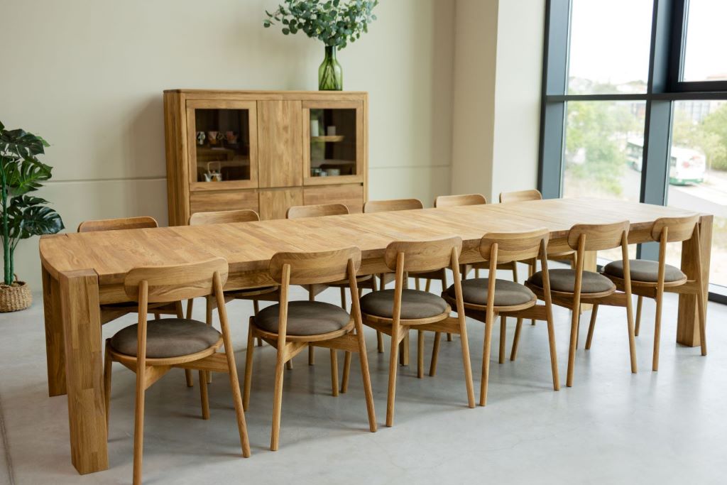 Table de salle à manger rectangulaire extensible en chêne BALDER jusqu'à 5 m | VESKOR