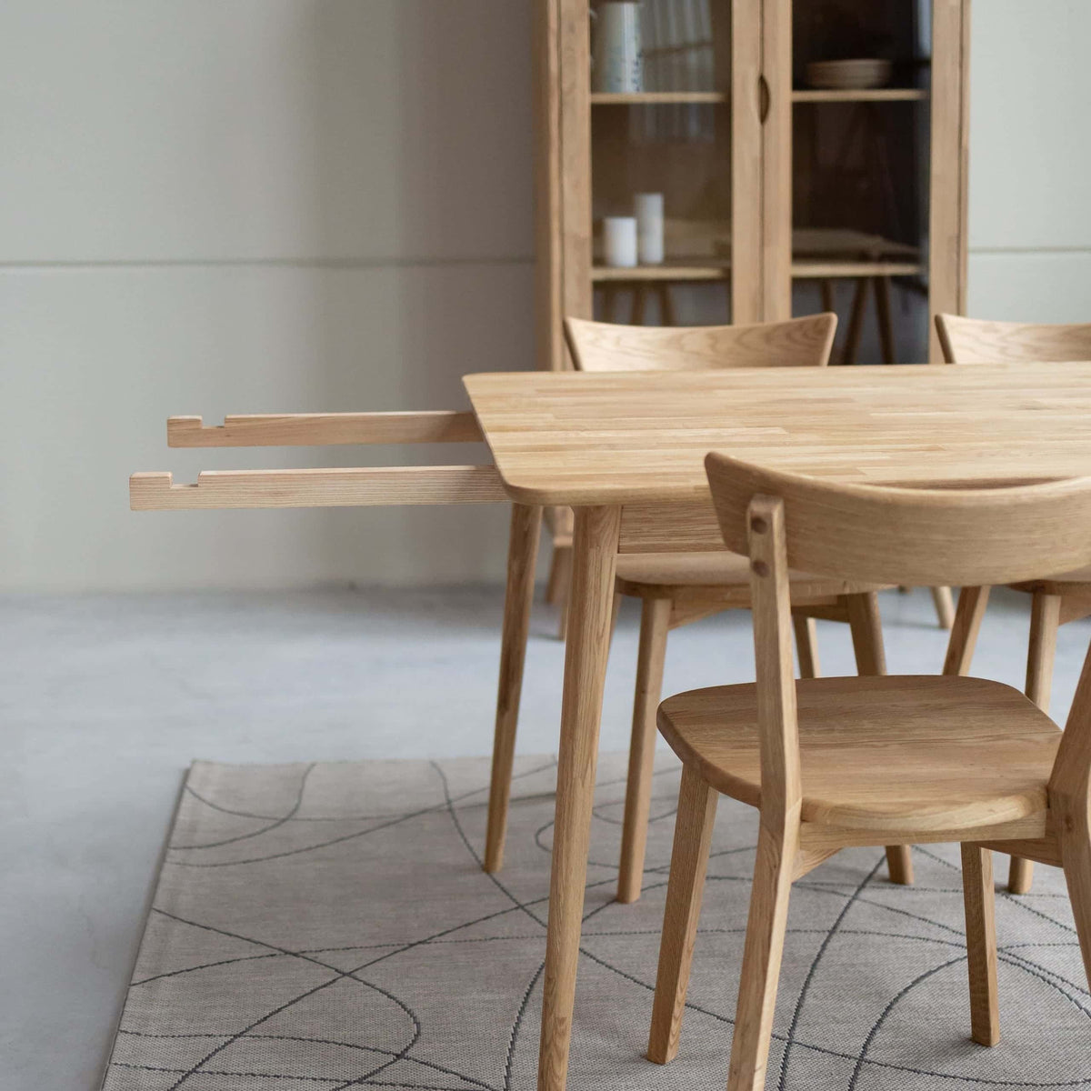 Table de salle à manger à rallonge en chêne massif MALMO 2 | VESKOR