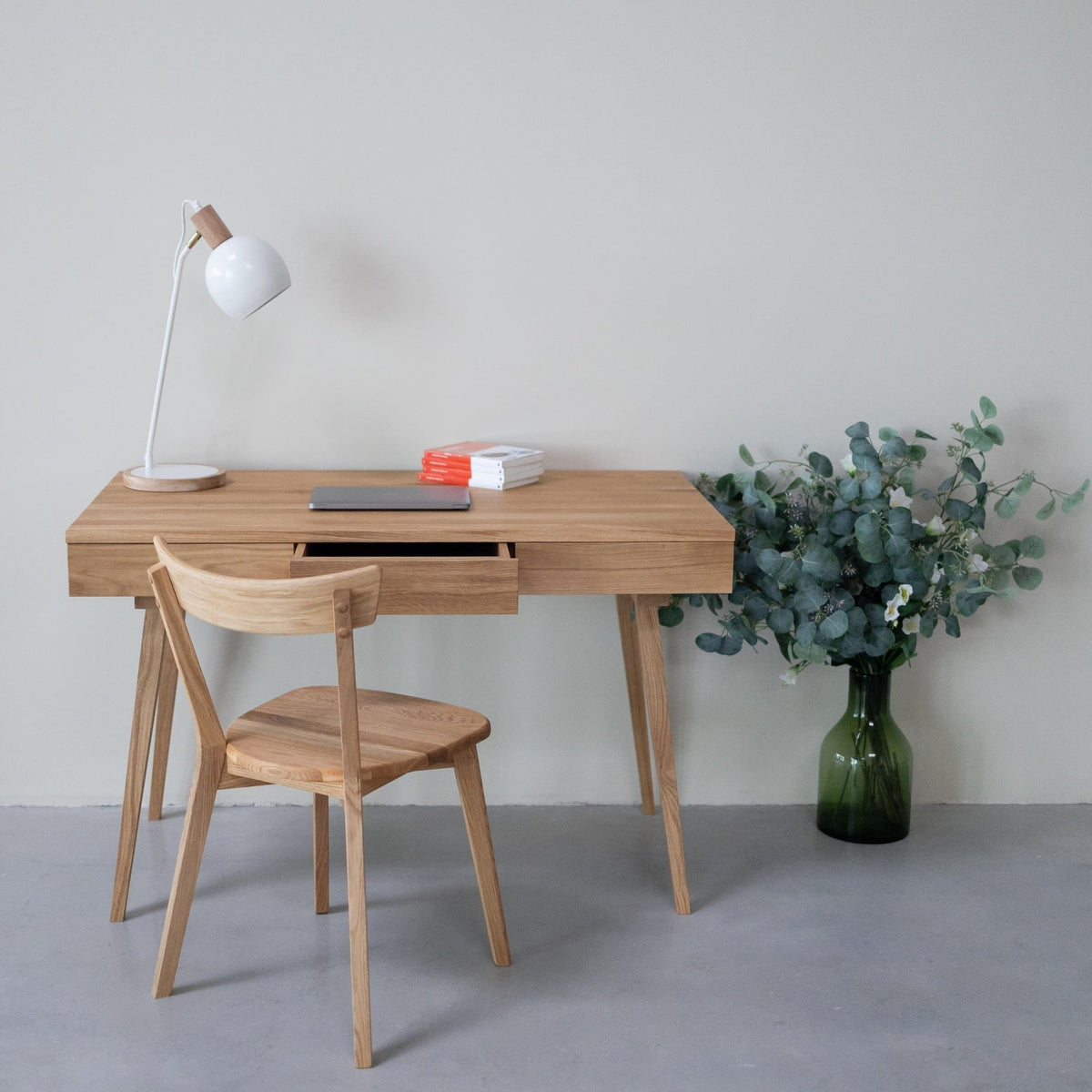 Table à écrire en chêne massif MALMO 1 | VESKOR