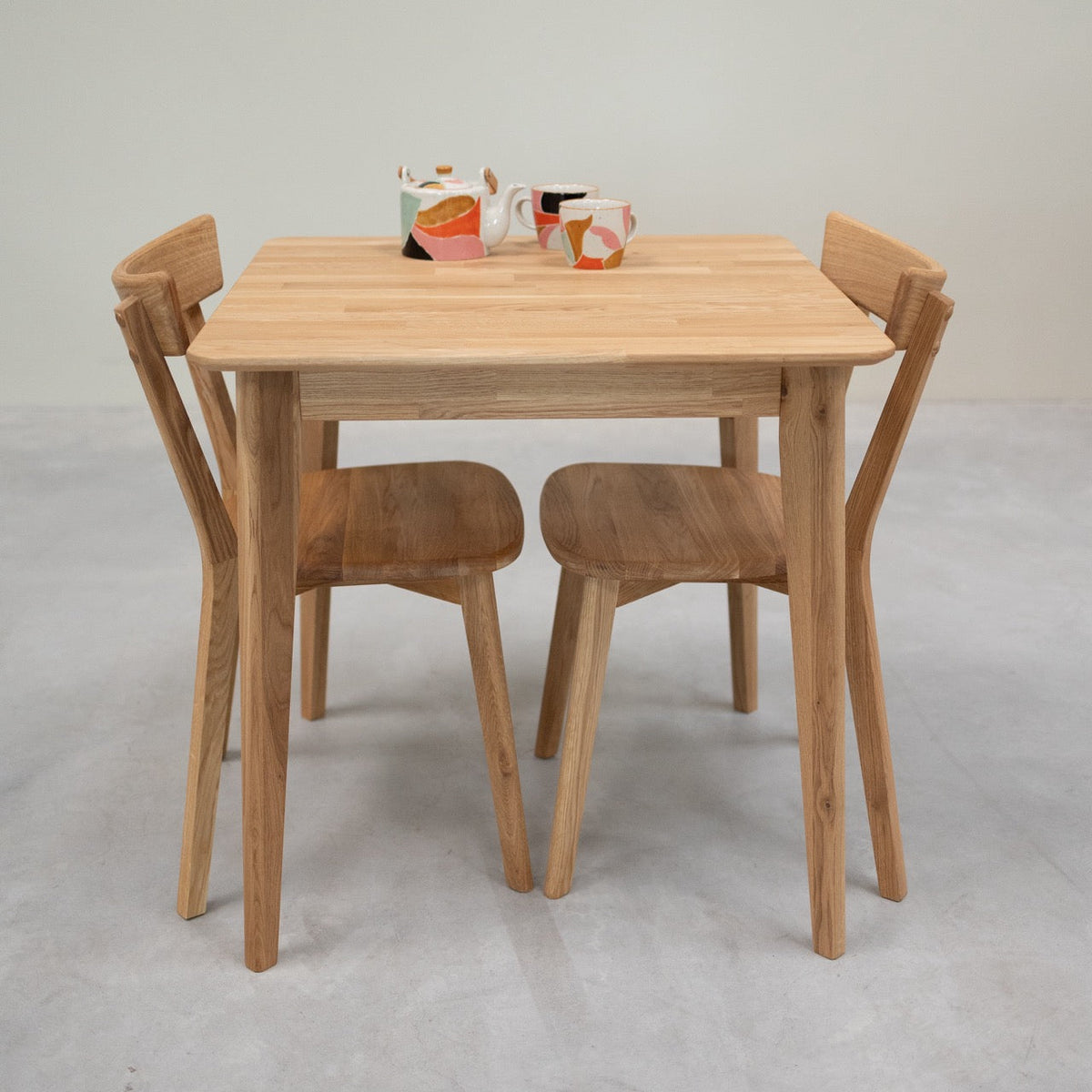 Table de salle à manger carrée en chêne massif GUSTAF | VESKOR