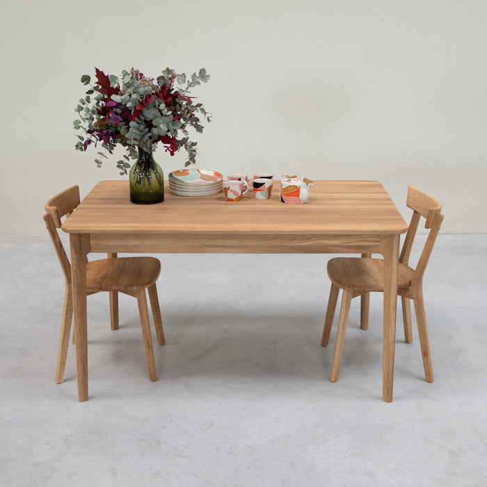 Lot de 2 ou 4 chaises de salle à manger en chêne massif VICTORIA | VESKOR