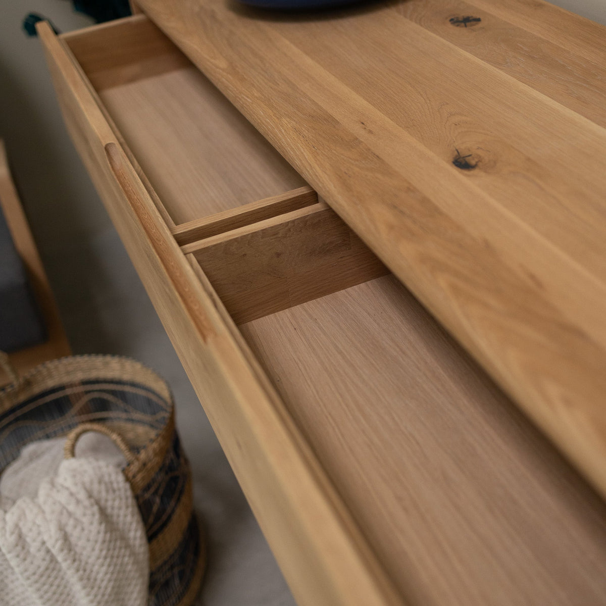Commode en bois massif SWEDEN 4.2 | VESKOR