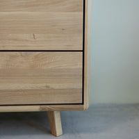 Commode en bois massif SWEDEN 4.1 | VESKOR