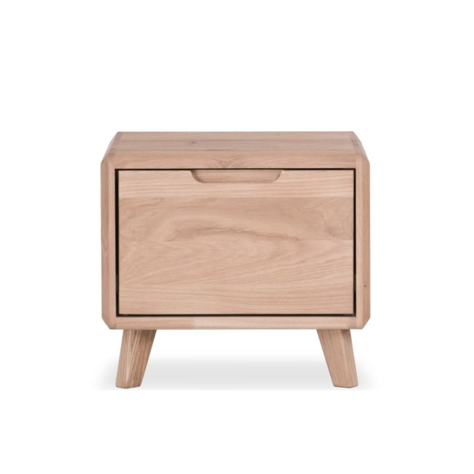 Table de chevet en bois massif SWEDEN 1 | VESKOR