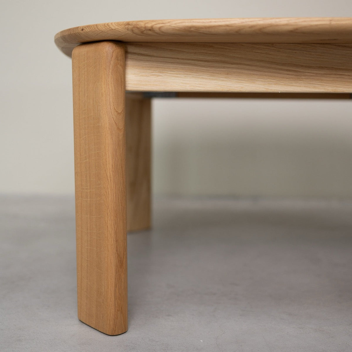 Table basse en chêne massif Victoria | VESKOR