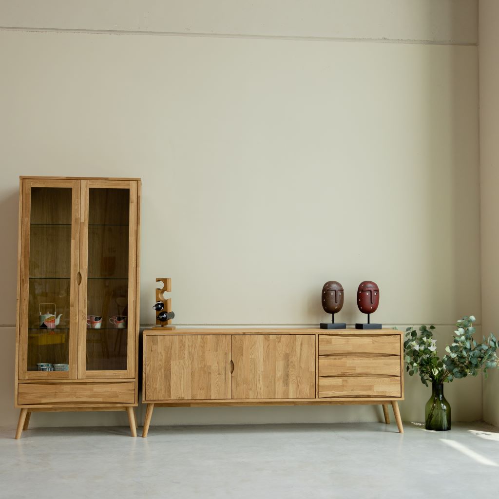 Vitrine en chêne MALMO | VESKOR