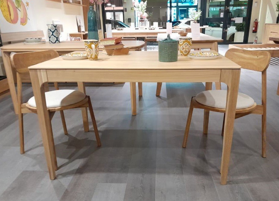 Table de salle à manger fixe en bois massif CREATIV | KARPIS